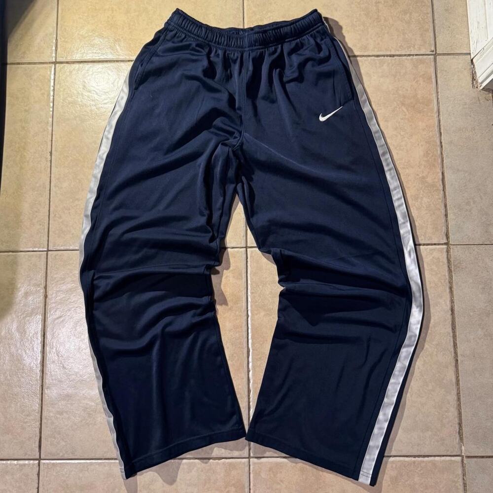 Y2k nike track pants Size XL in Mens